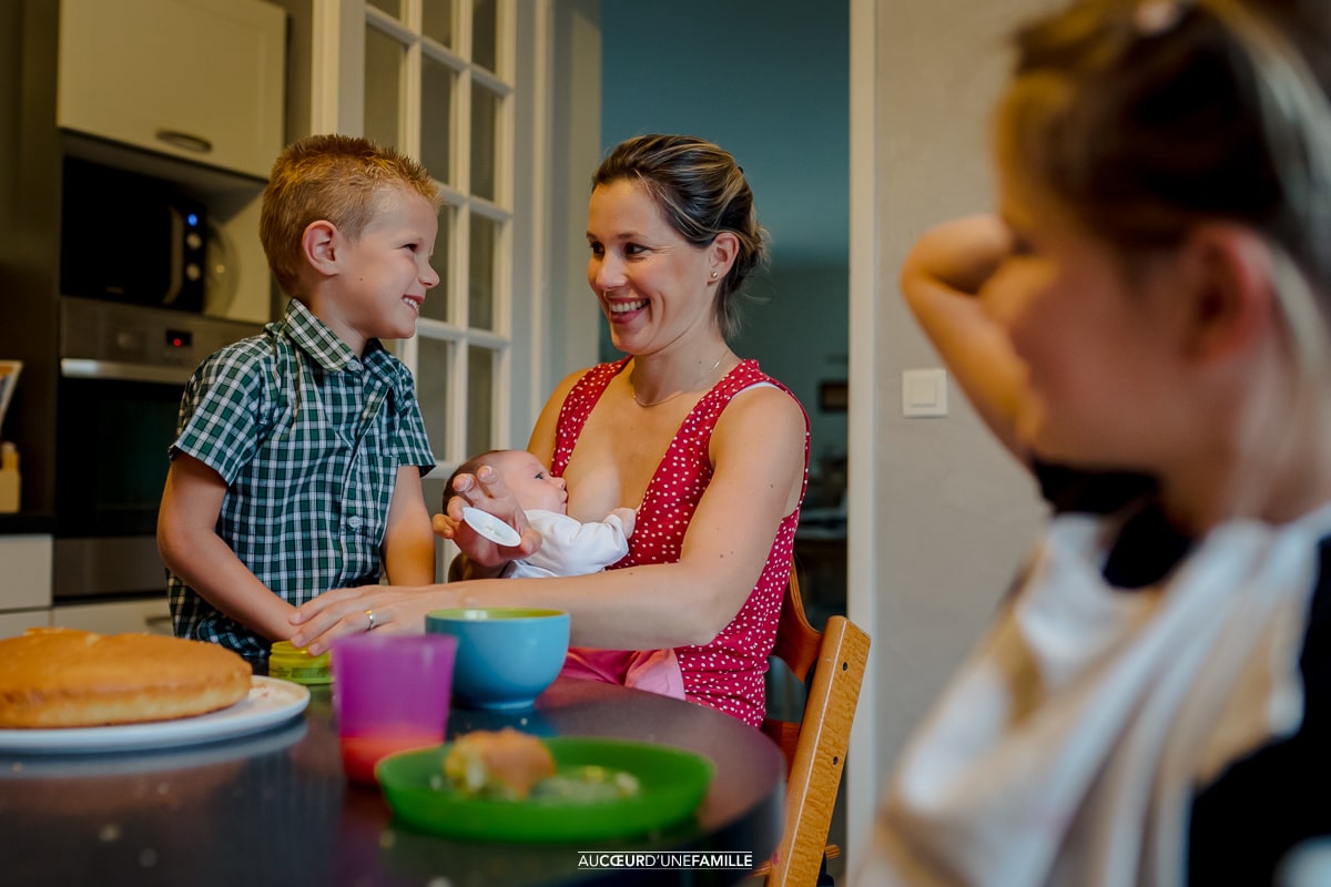 photo rentrée scolaire en famille