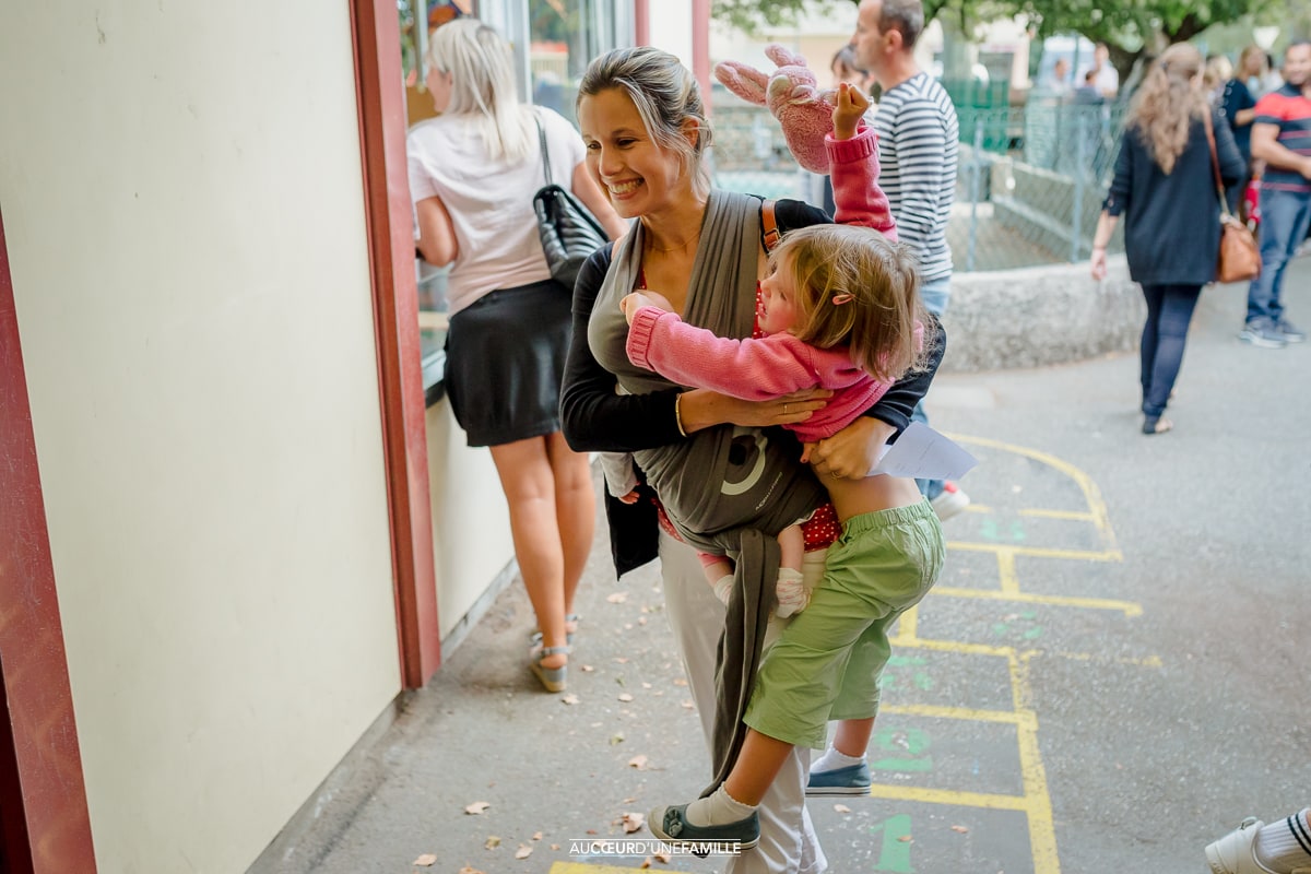 photo rentrée scolaire en famille